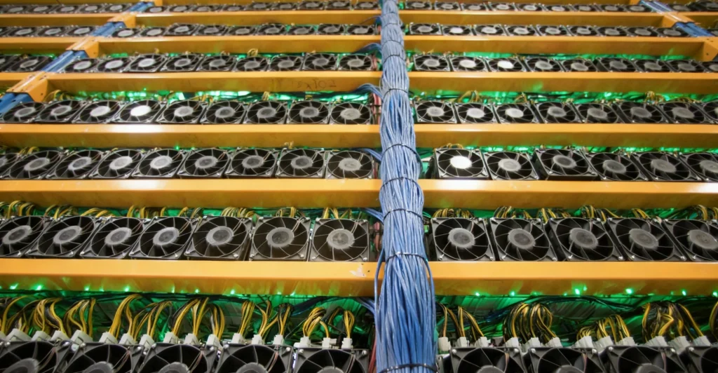 Bitcoin Mining Equipment WH 2500x1300px